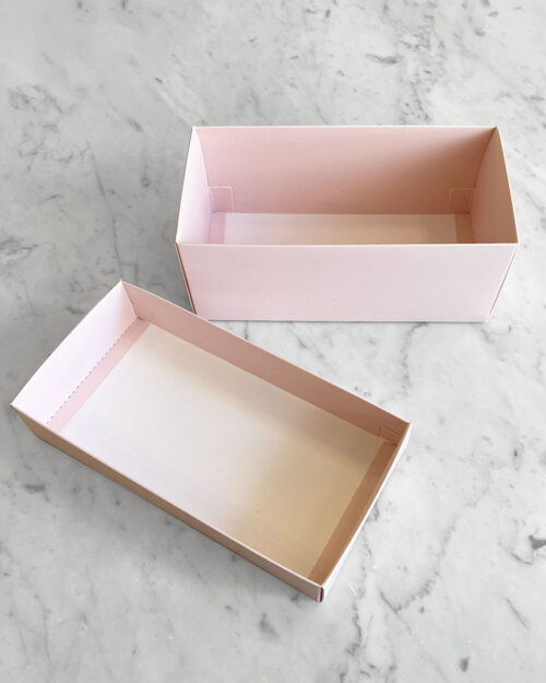 Alternative view of Lahjalaatikko kapea, puuteri