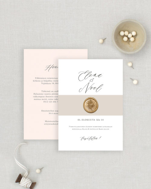 Wax Seal Love kutsukokonaisuus sisätäen kutsukortin, vyötteen, sinetin ja infokortin