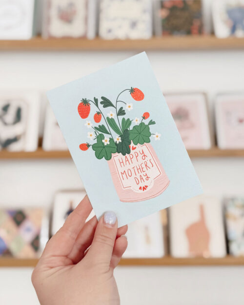 Alternative view of Mother's Day Strawberries Kortti