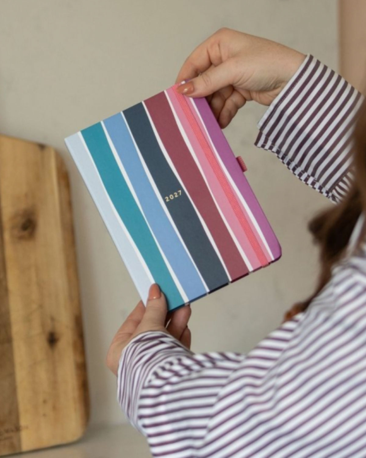 multi_stripe_2027_6